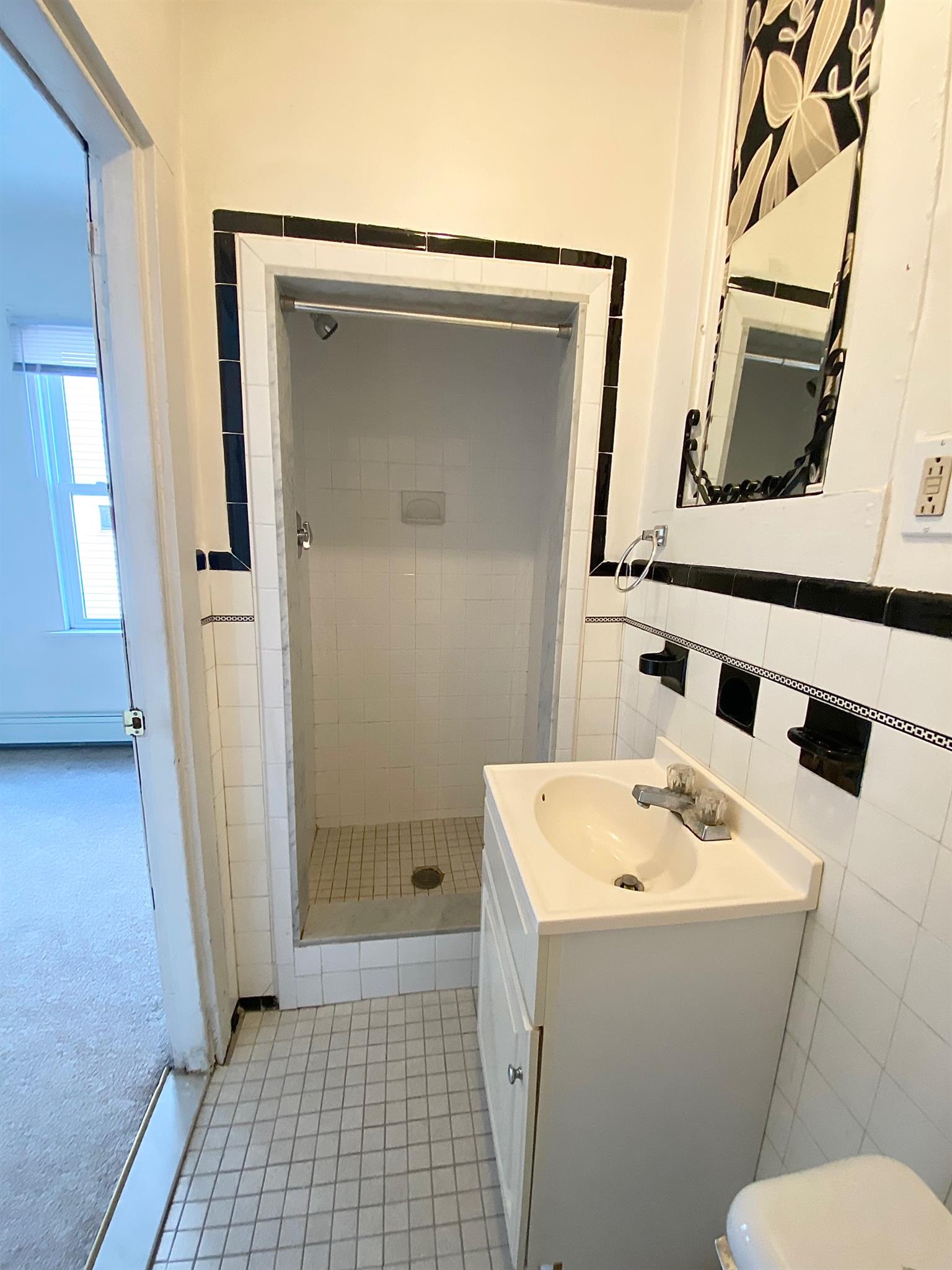 112 Thorndike St, East Cambridge