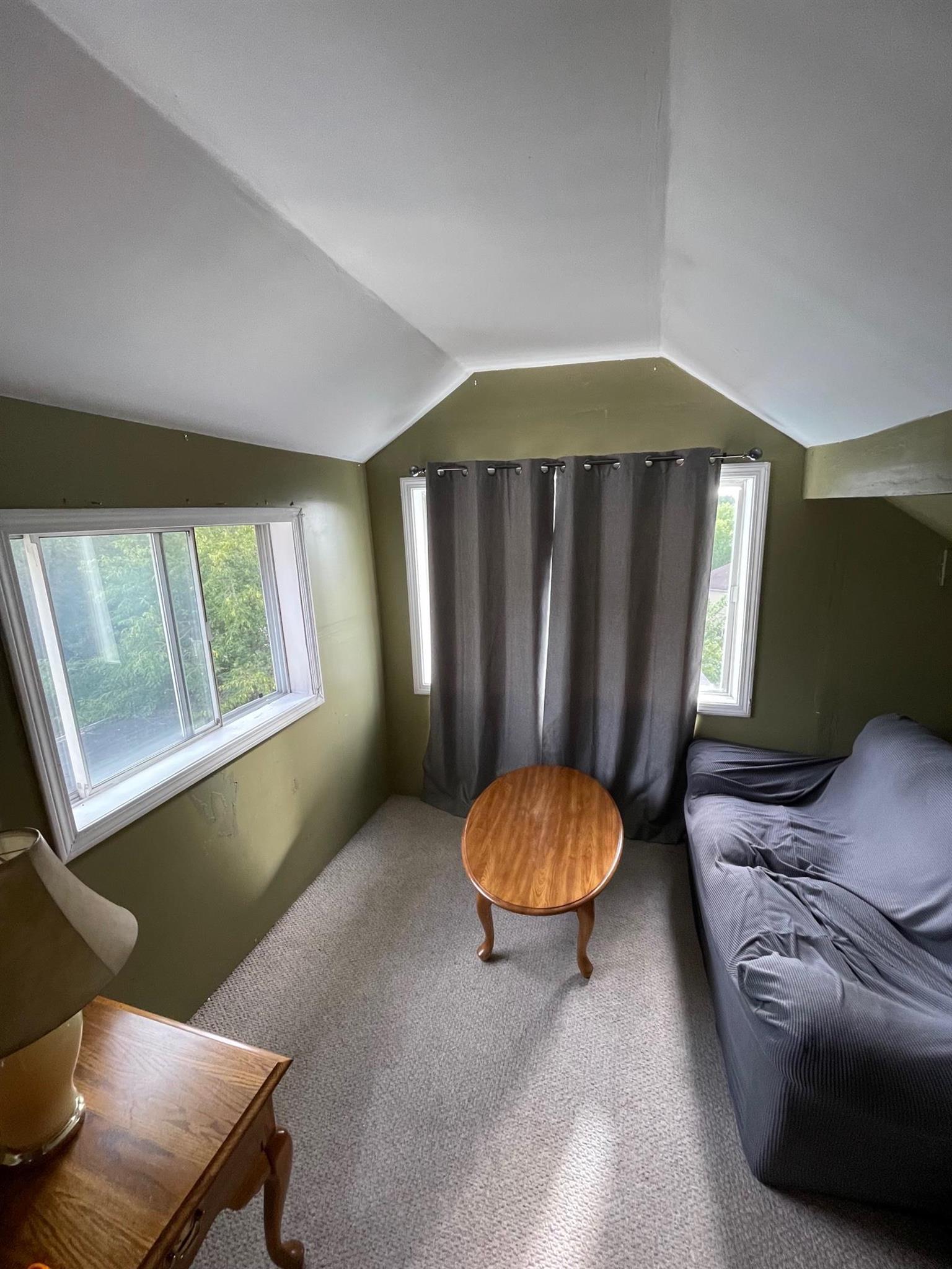 16 High St, Davis Square