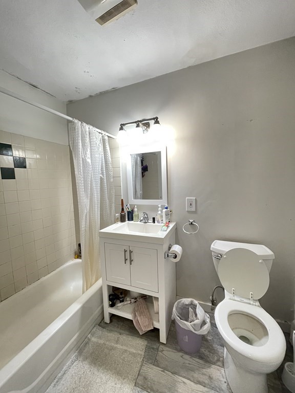 293 E St, South Boston