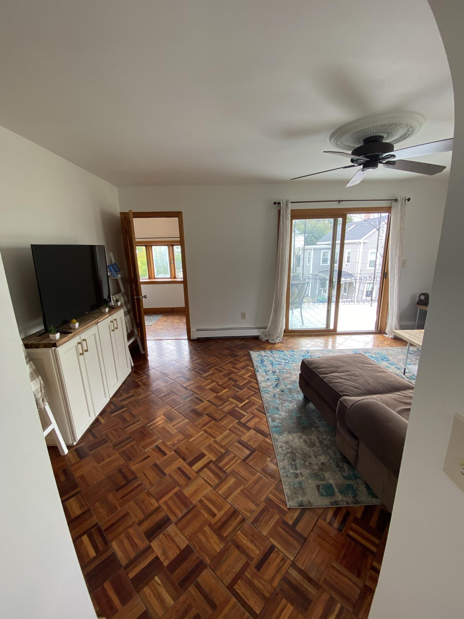 93 Glen St, East Somerville