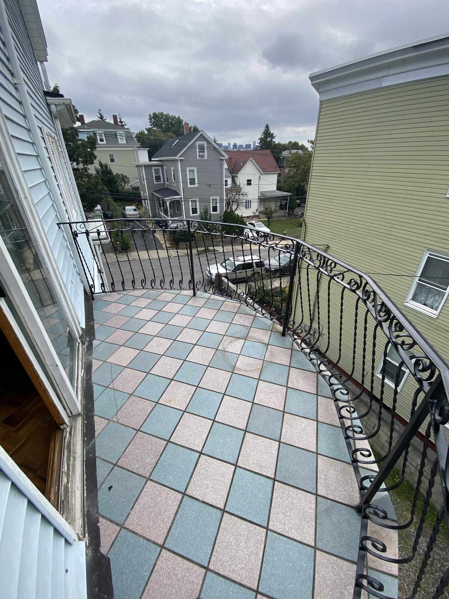 93 Glen St, East Somerville