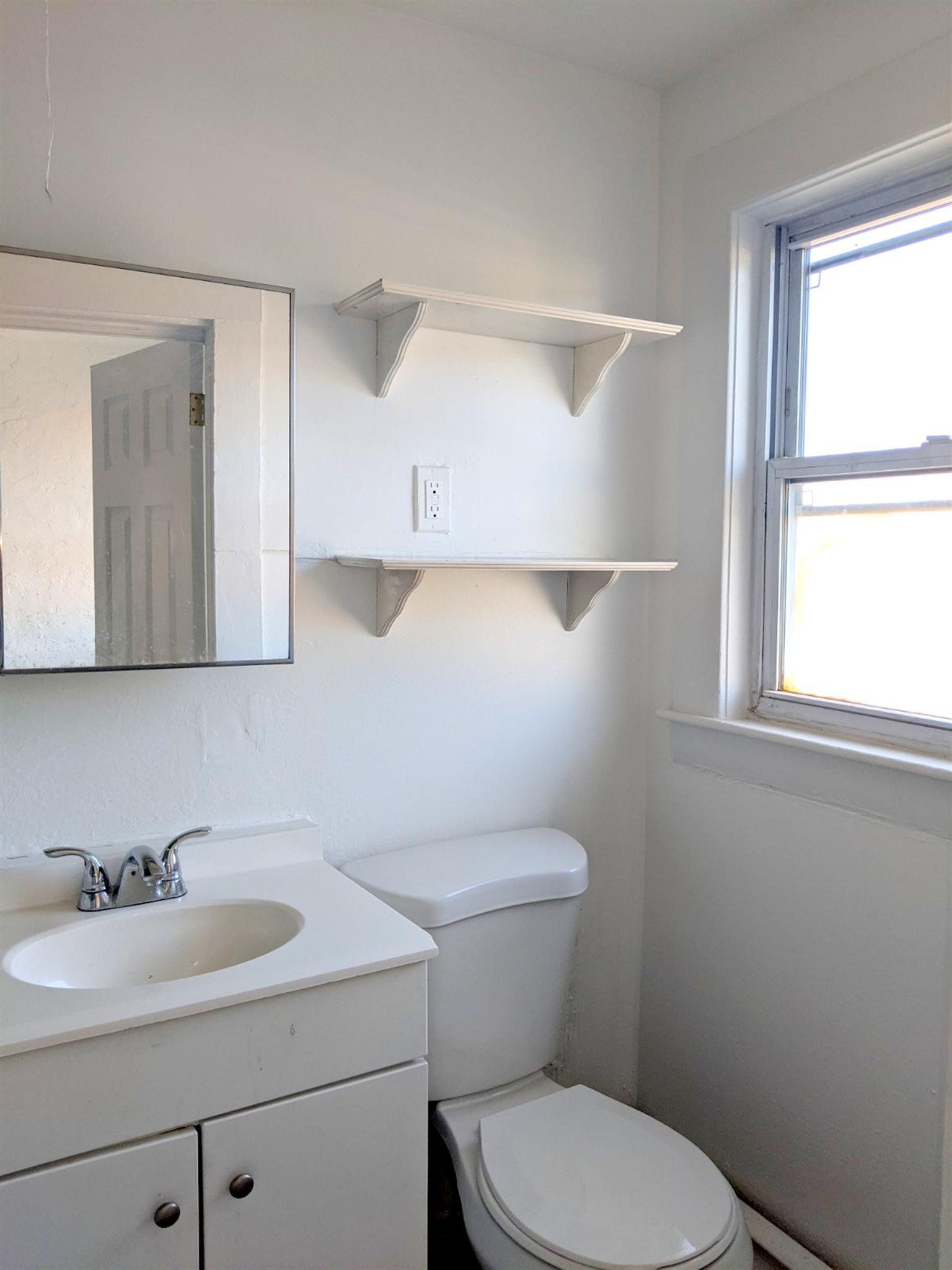 102 Willow, Davis Square