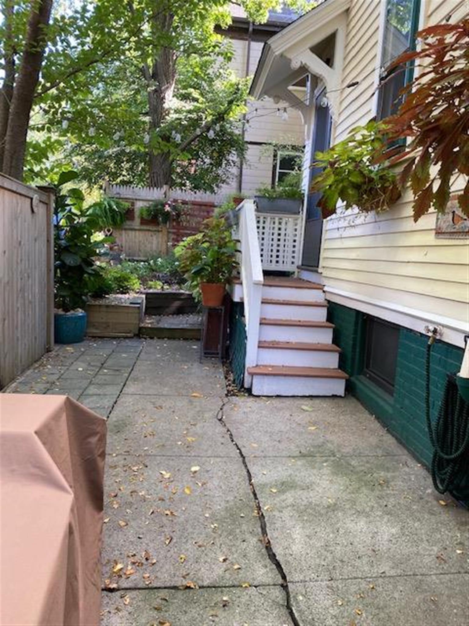 38 Dana St, Harvard Square