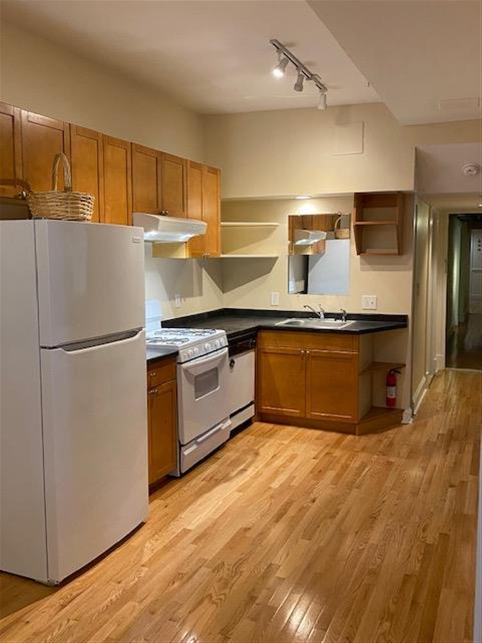 888 Massachusetts Ave, Central Square