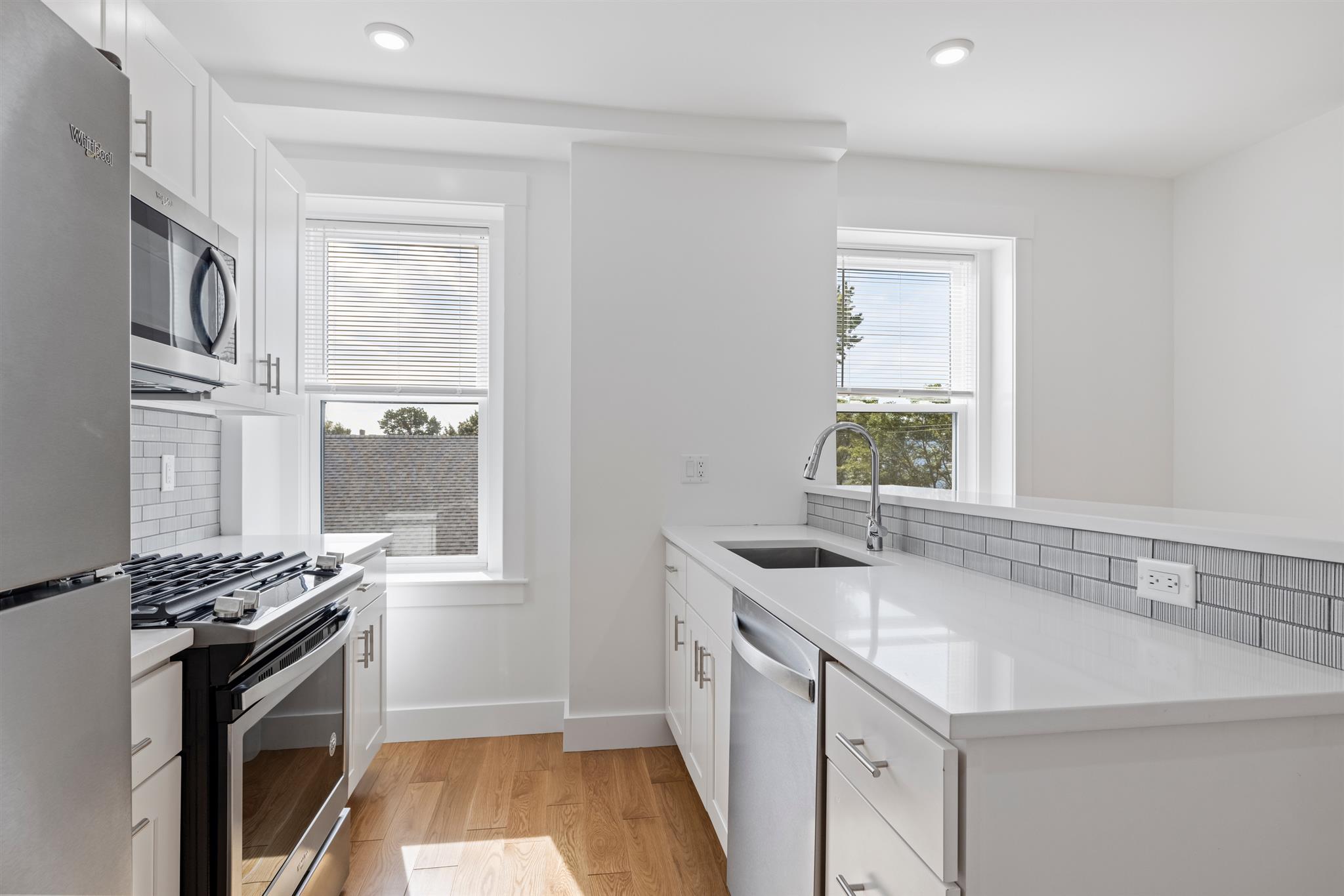 406 Columbia St, Central Square