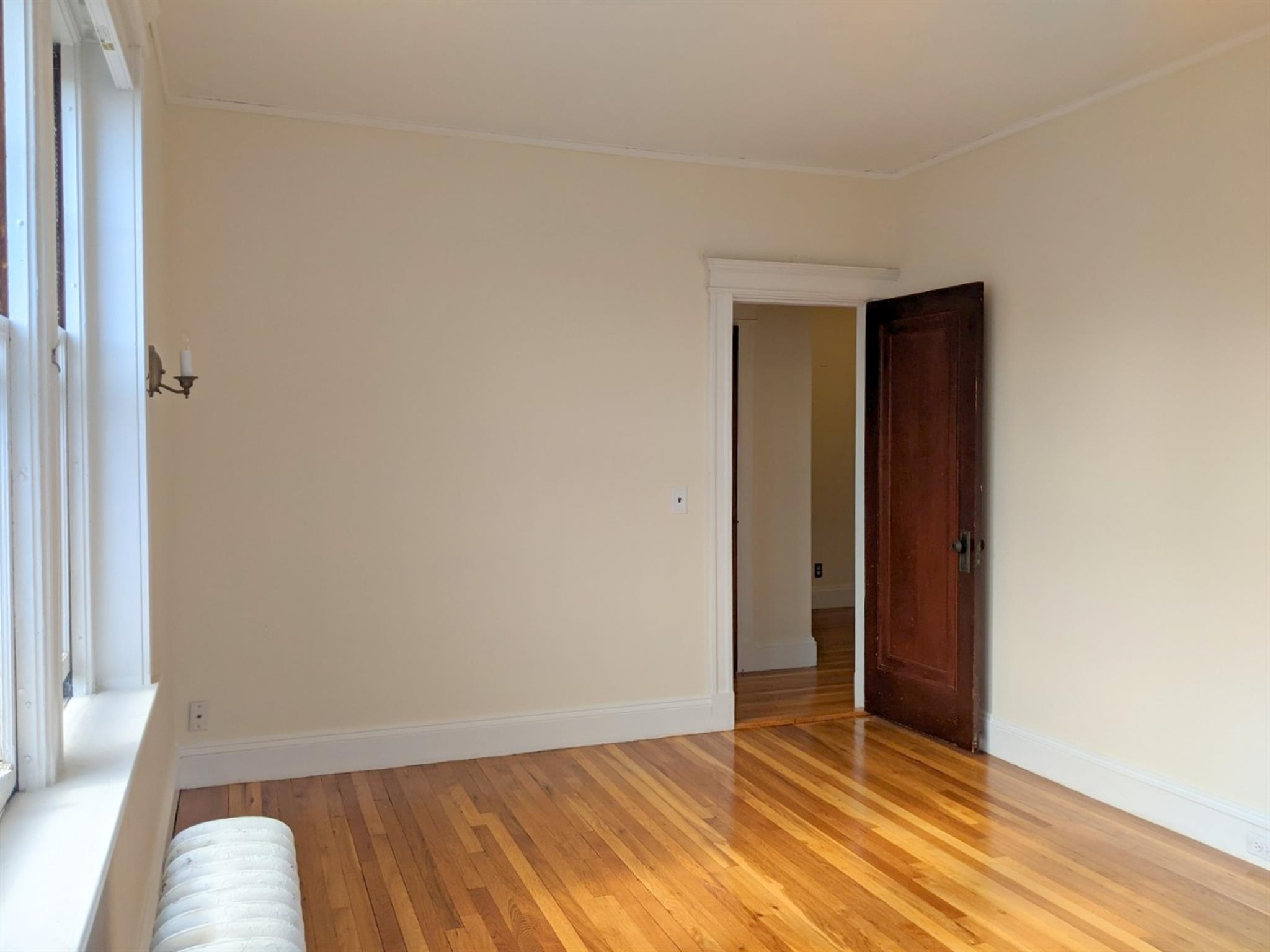 1 Crawford St, Central Square