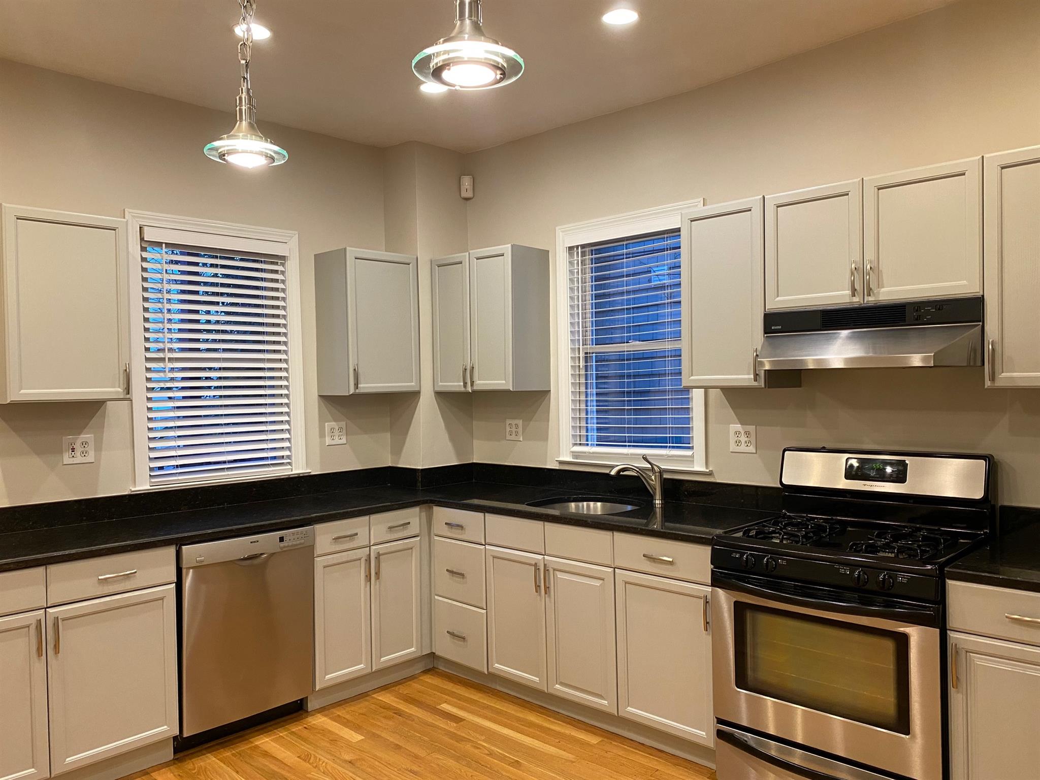 13 Brighton St, Charlestown