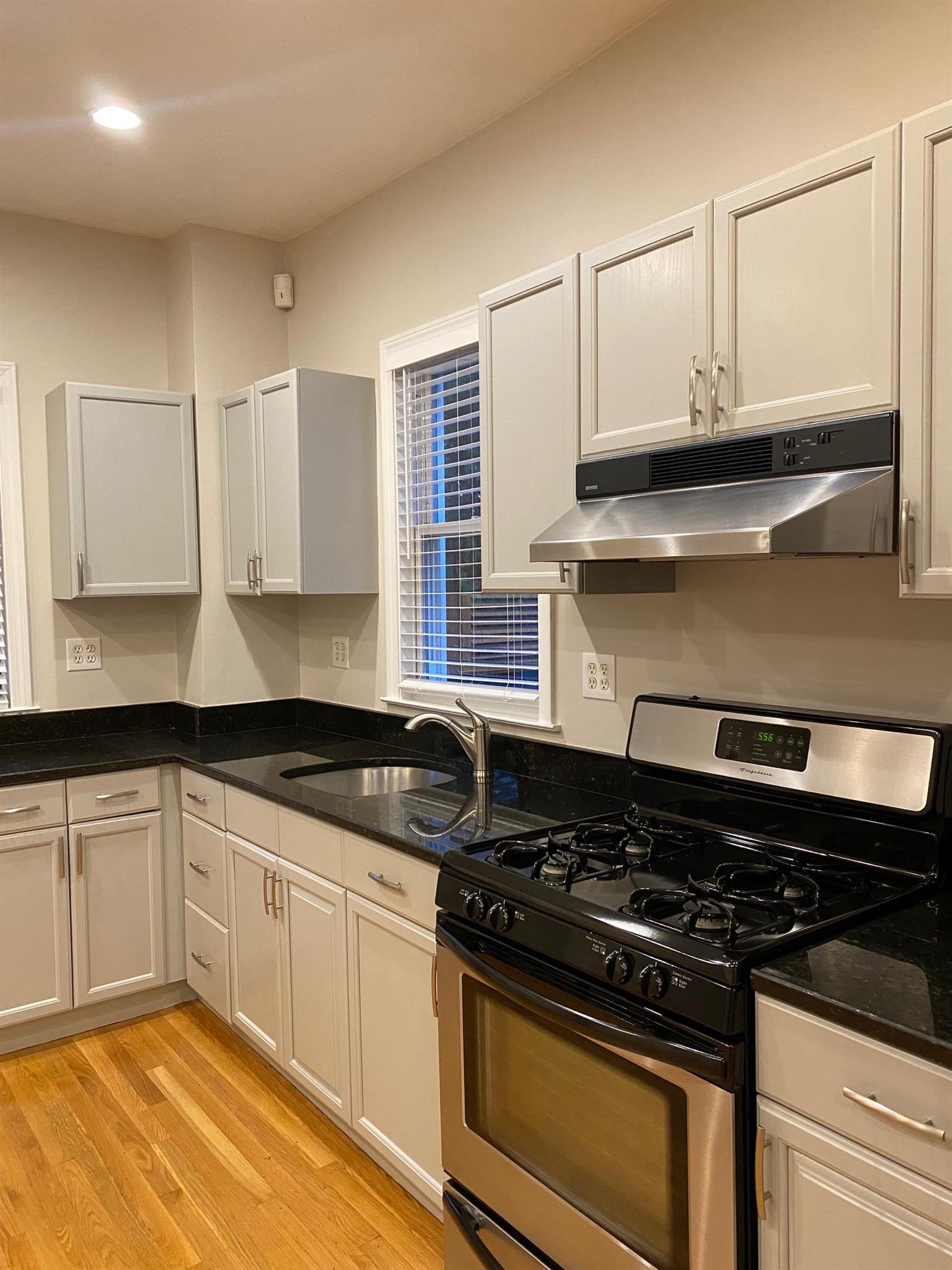 13 Brighton St, Charlestown