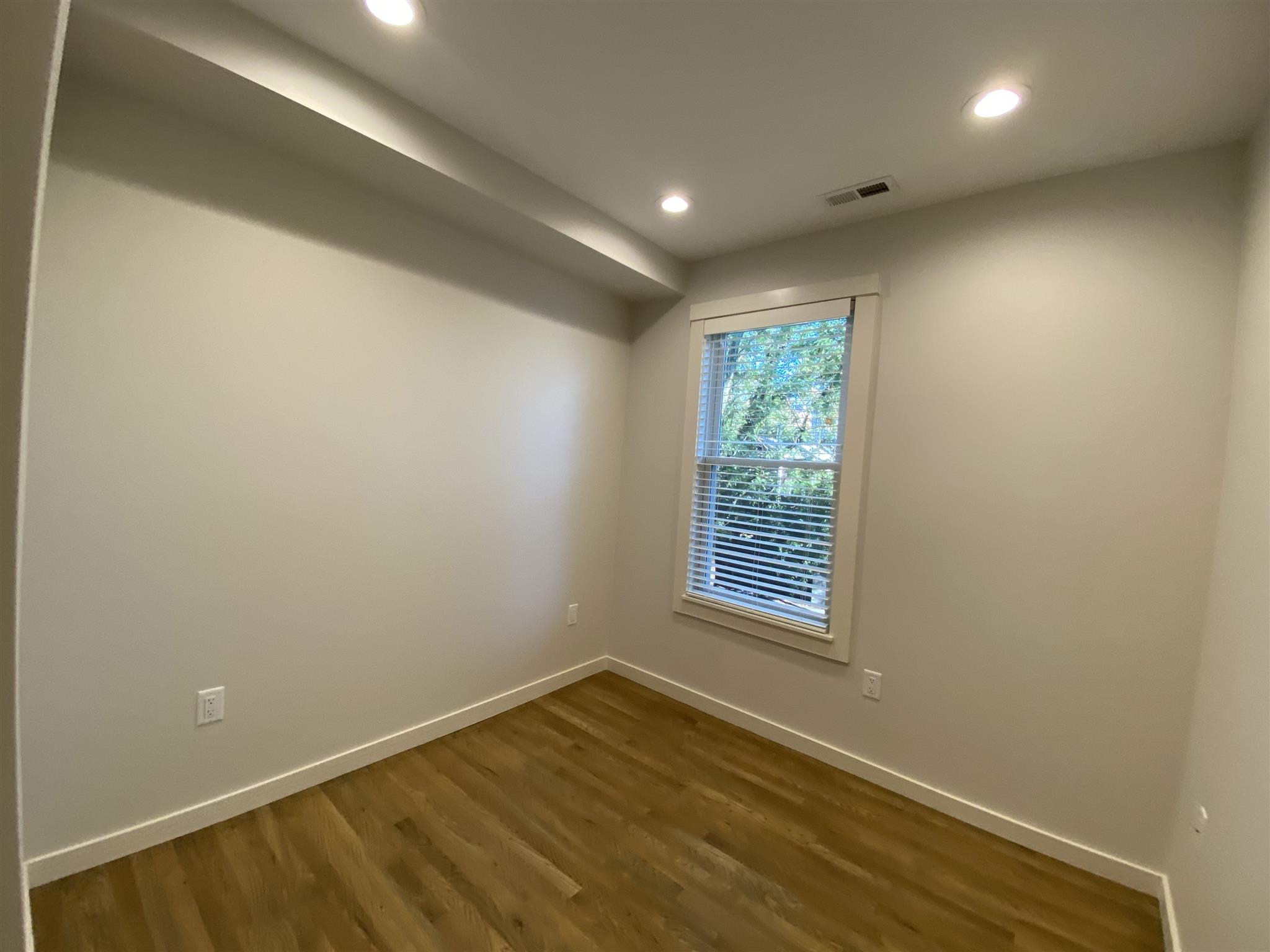 503 Franklin St, Central Square