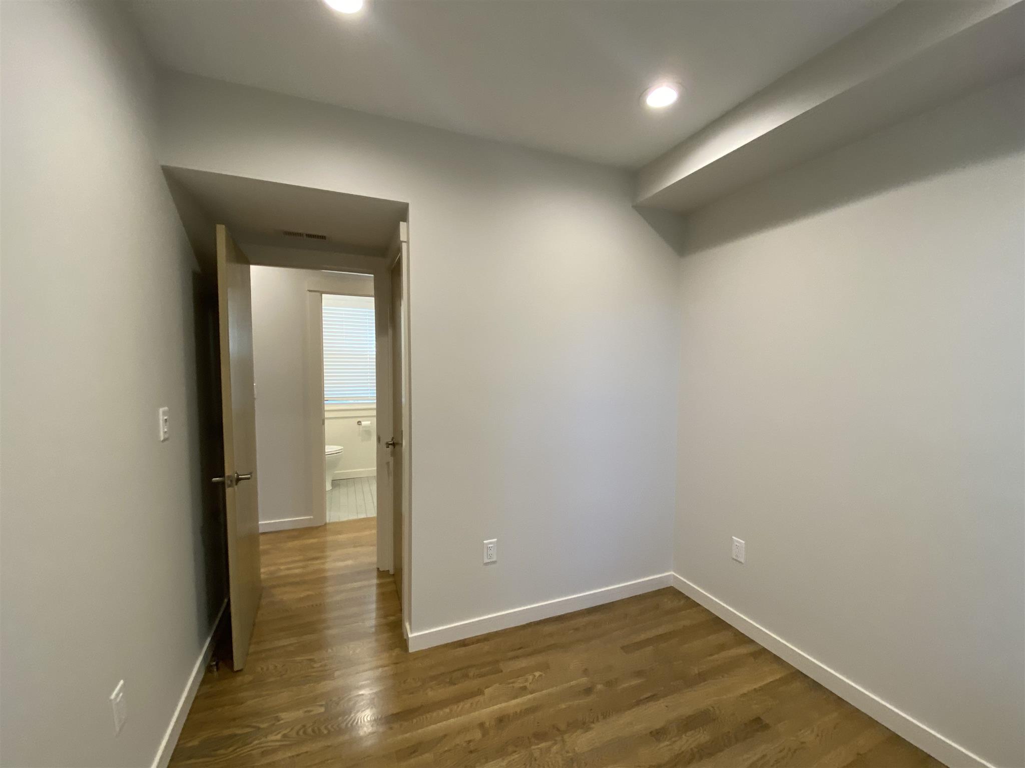 503 Franklin St, Central Square