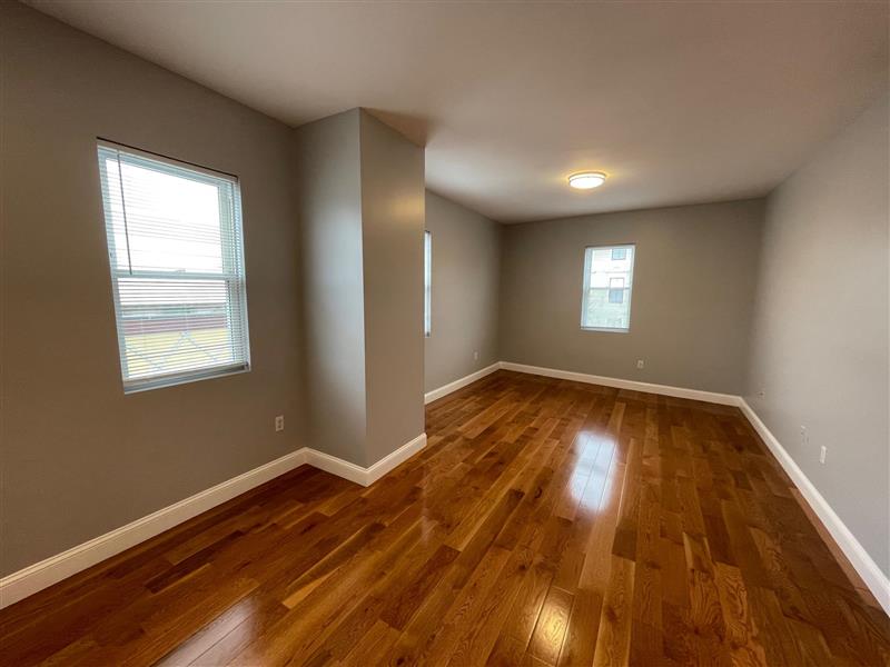 360 Somerville Ave, Union Square