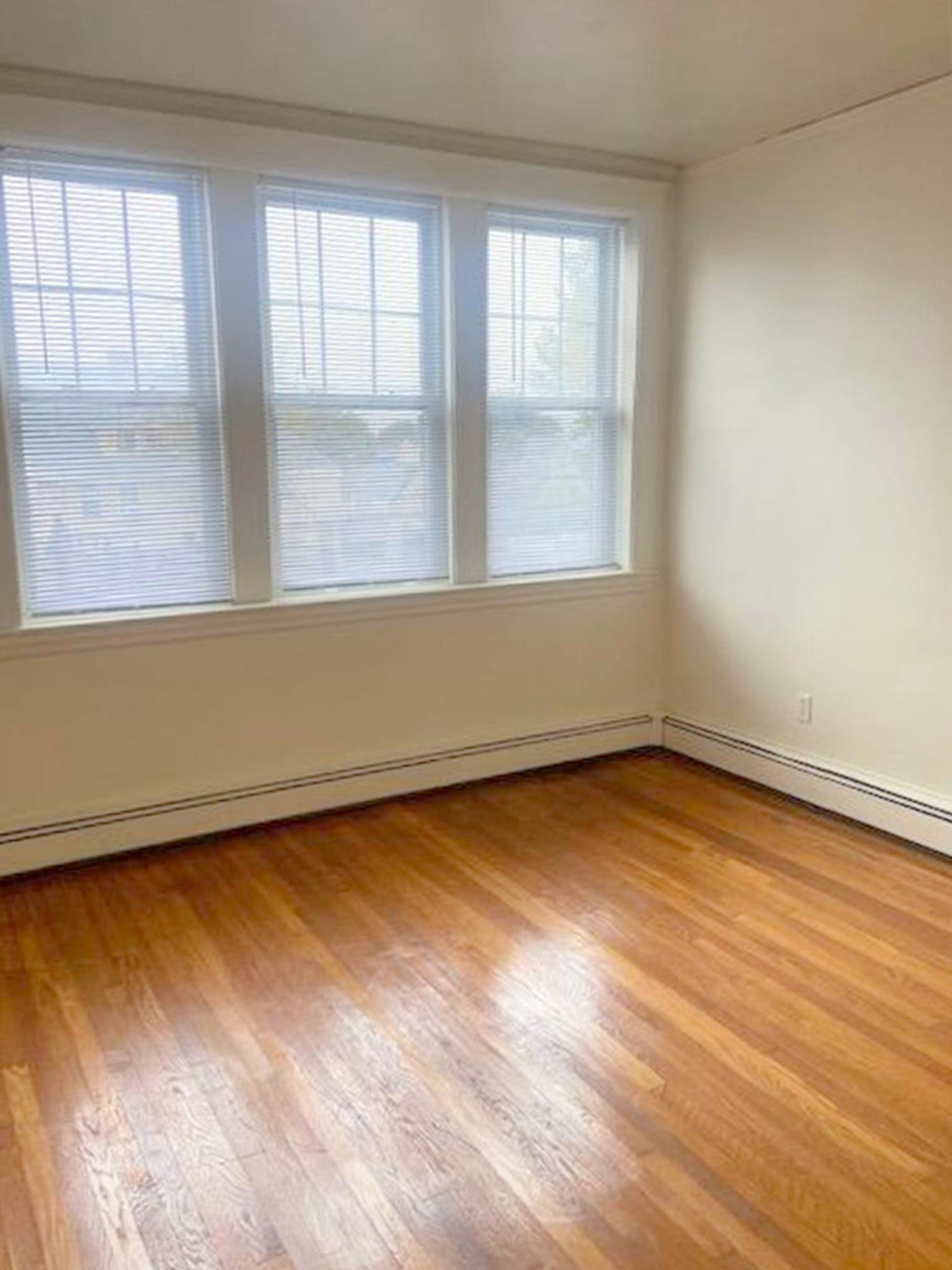 210 Massachusetts Ave, Arlington