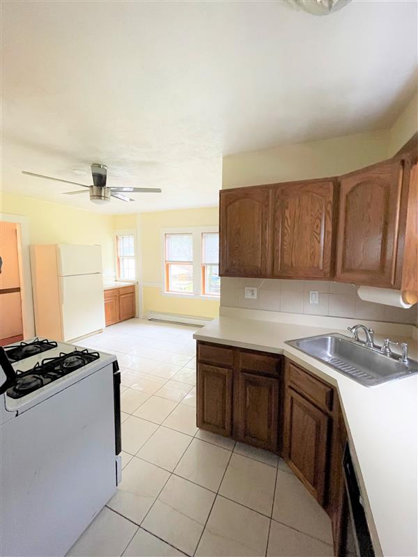 34 Pleasant St, Medford