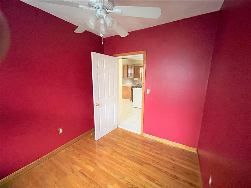 34 Pleasant St, Medford