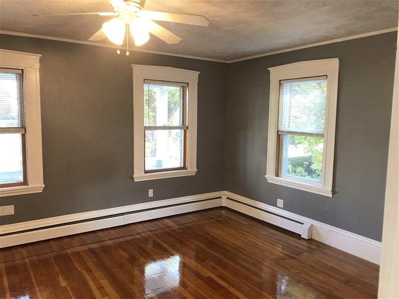 34 Pleasant St, Medford