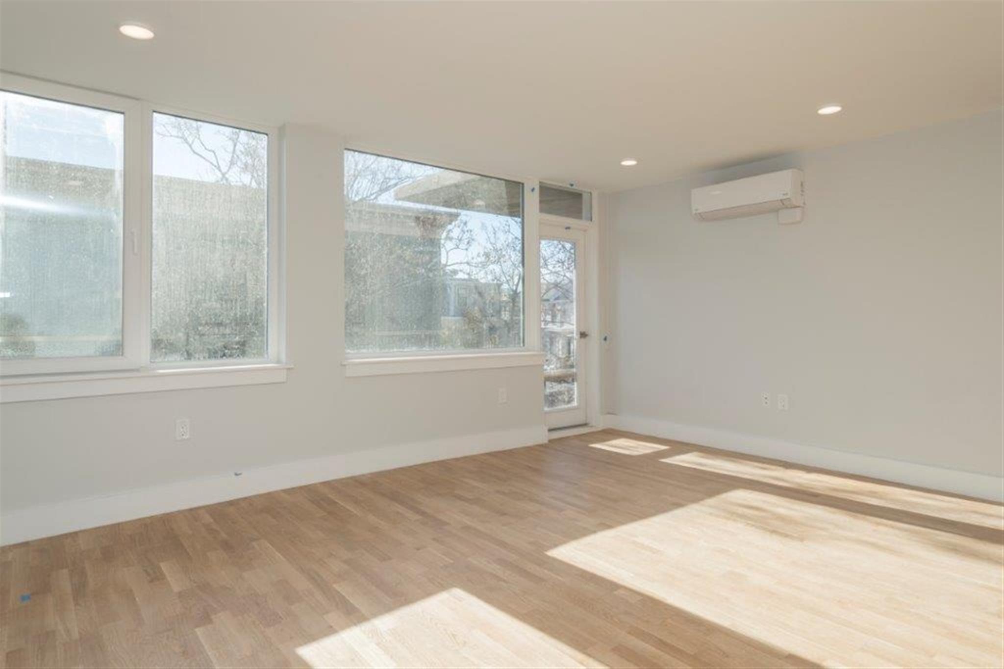 334 Harvard St, Harvard Square