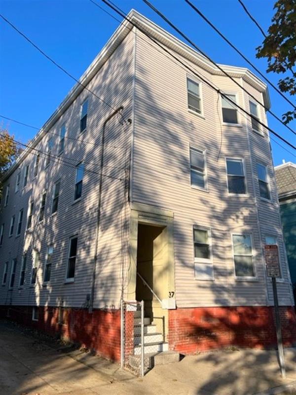 37 Oak St, Inman Square