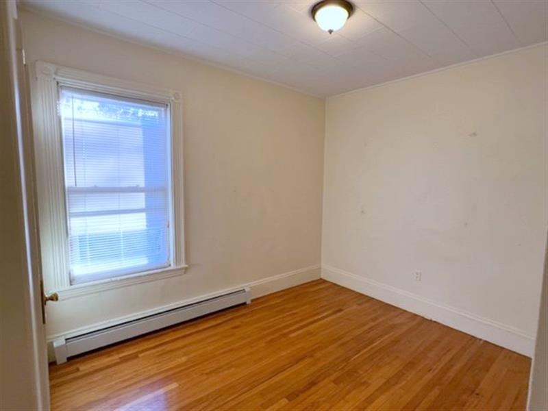 37 Oak St, Inman Square