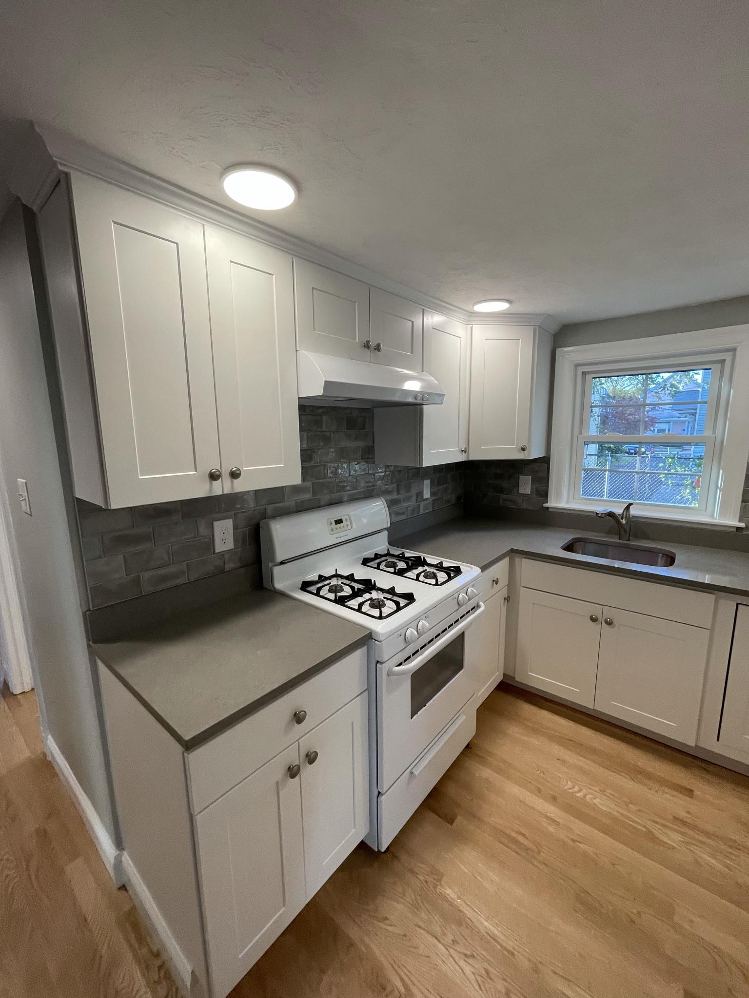 30 Linden St, Porter Square