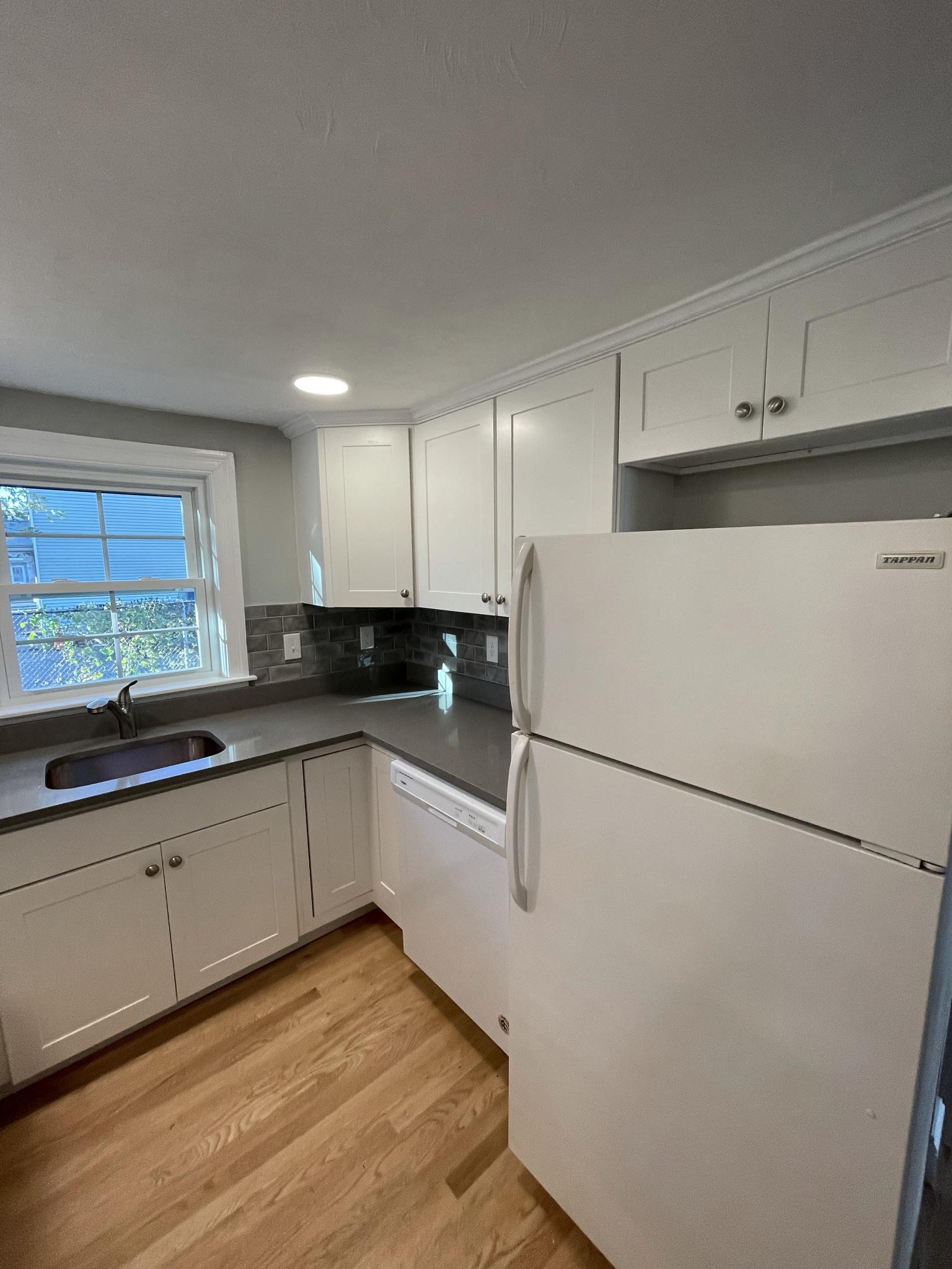 30 Linden Ave, Porter Square