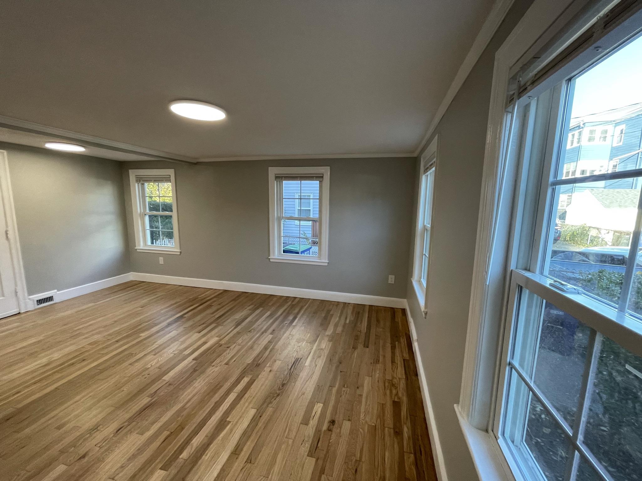 30 Linden Ave, Porter Square