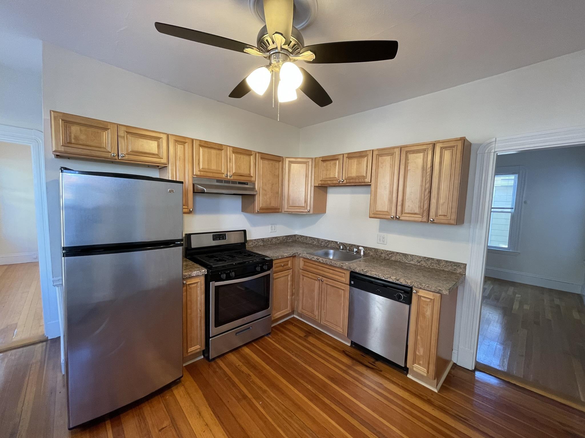 205 Highland Ave, Porter Square