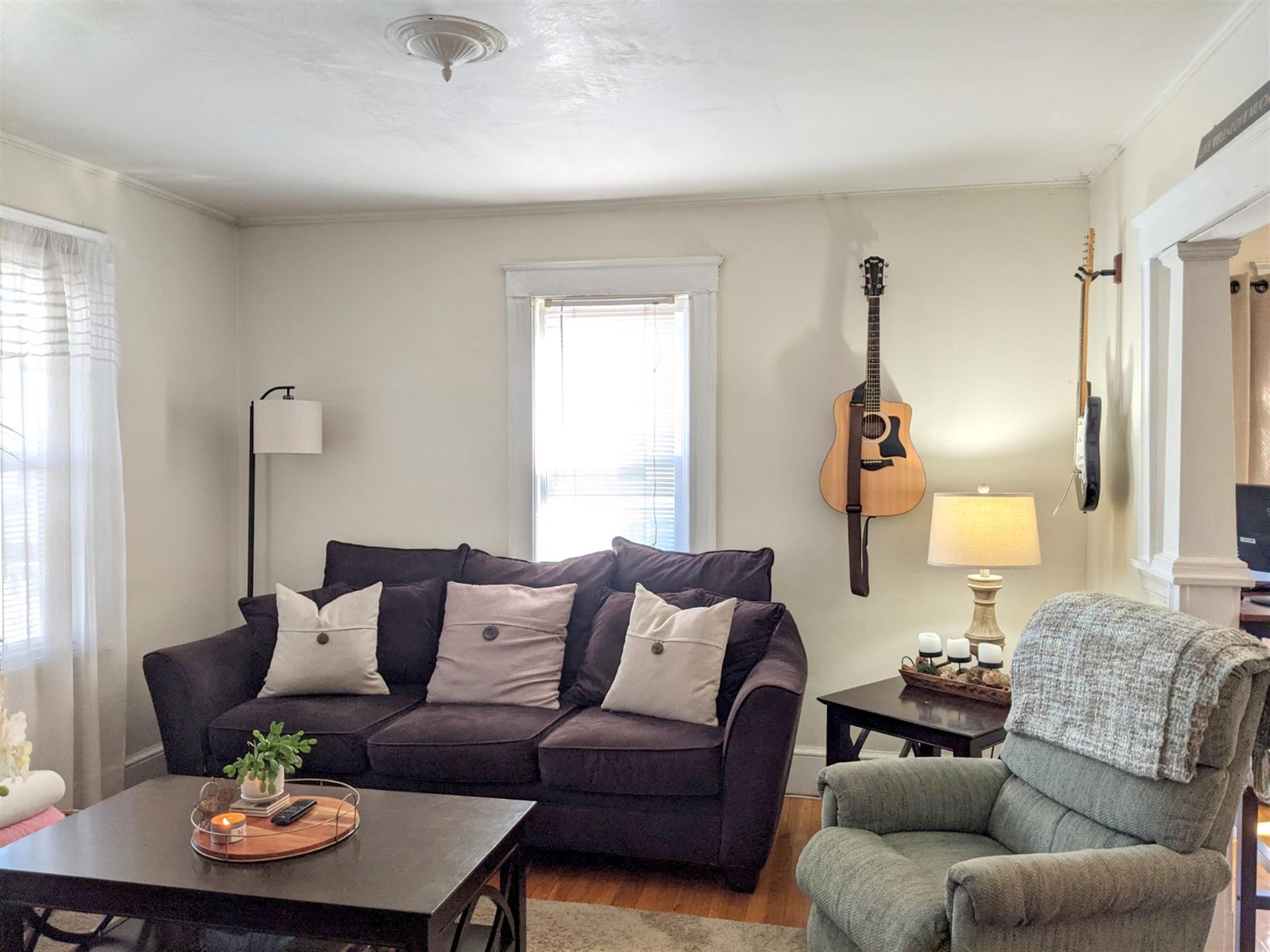 988 Broadway, Ball Square