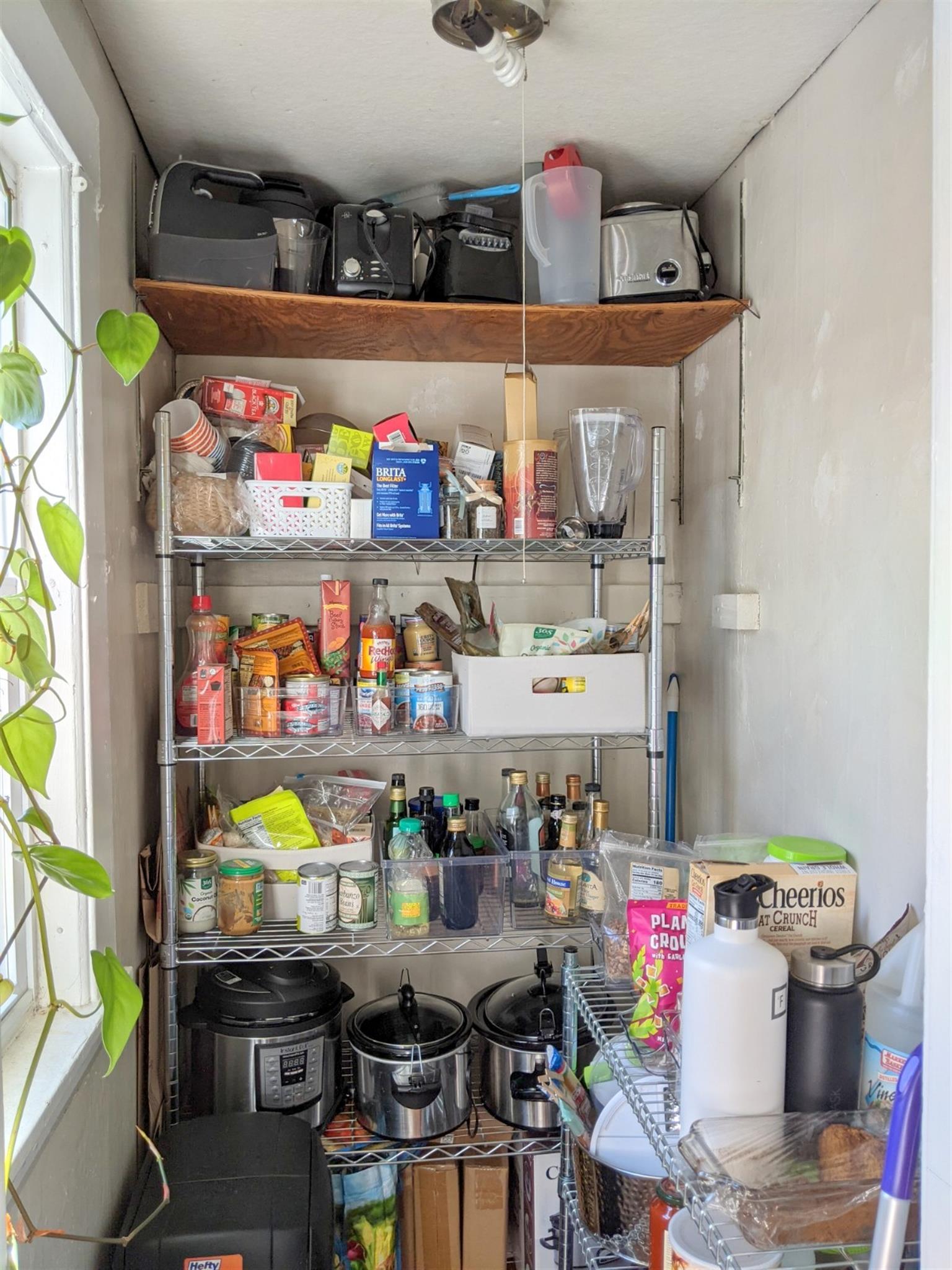 998 Broadqay, Davis Square