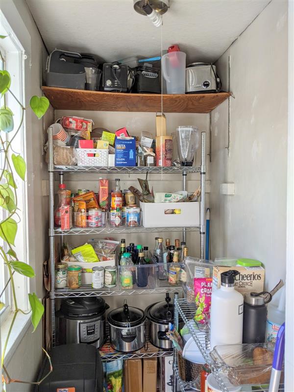 998 Broadway, Davis Square