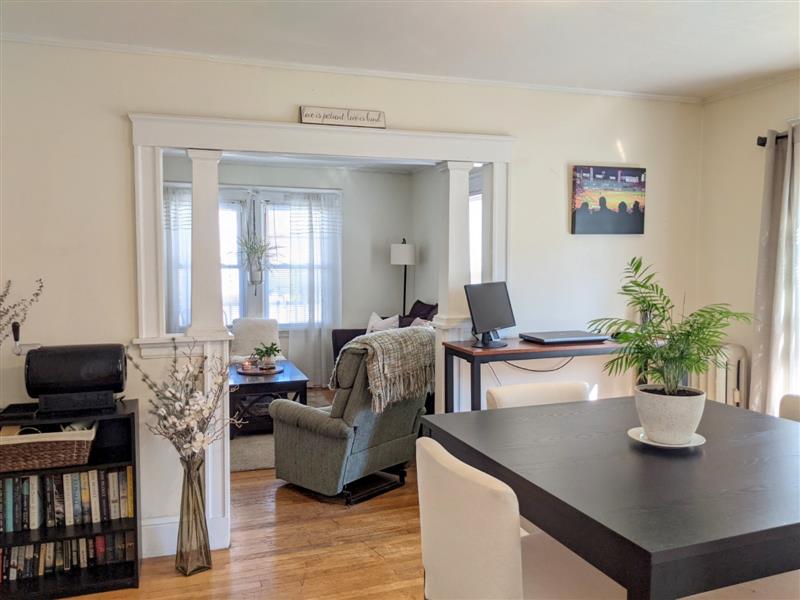 998 Broadway, Davis Square