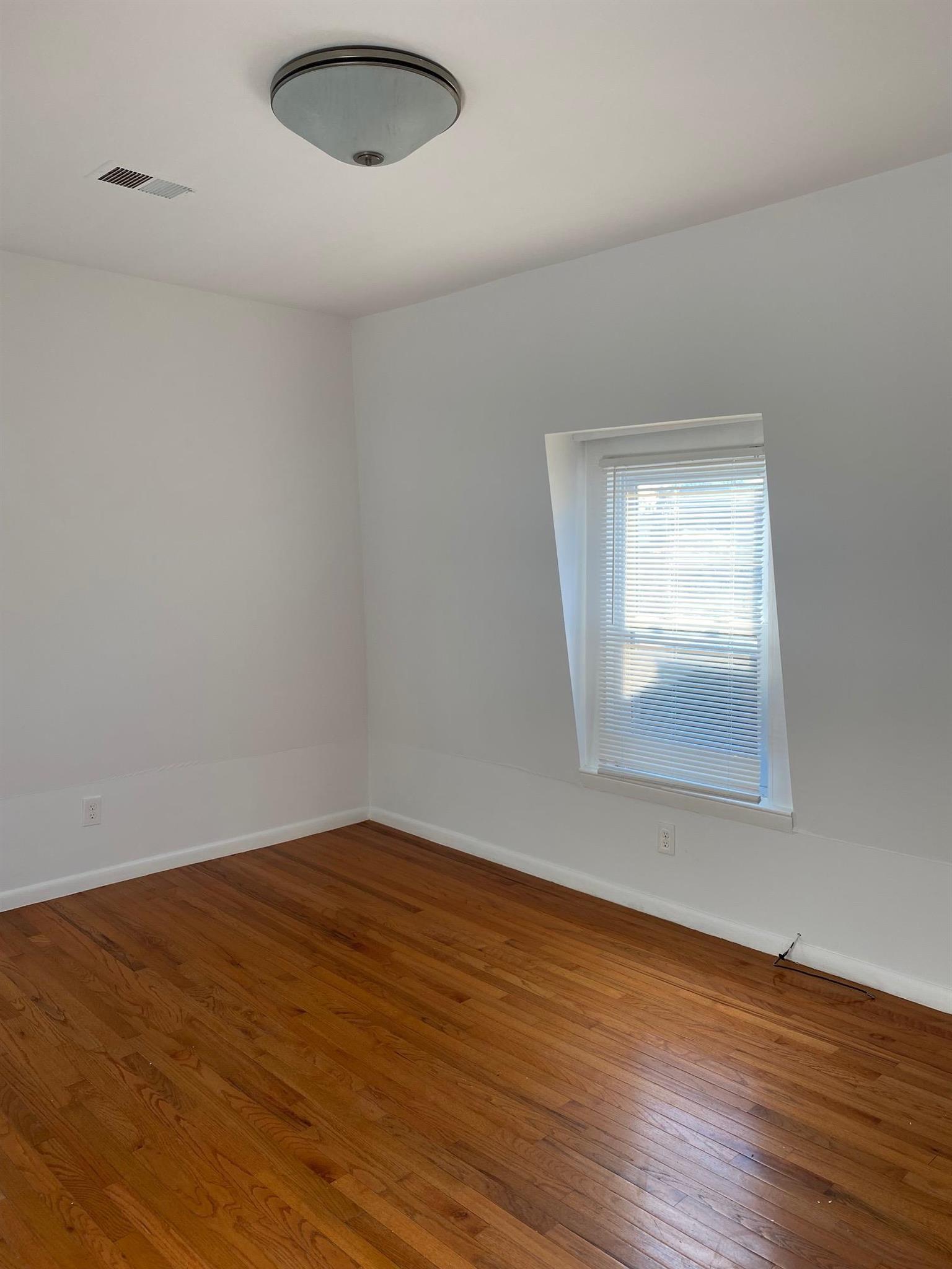 197 Elm St, Davis Square