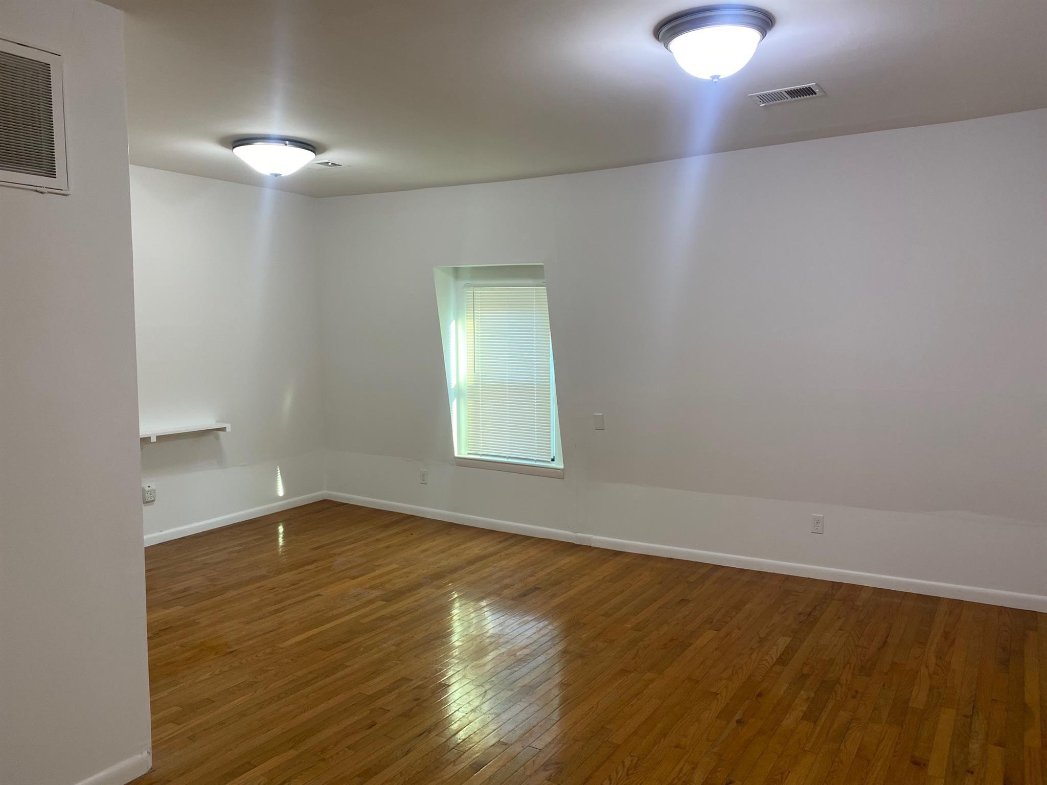 197 Elm St, Davis Square