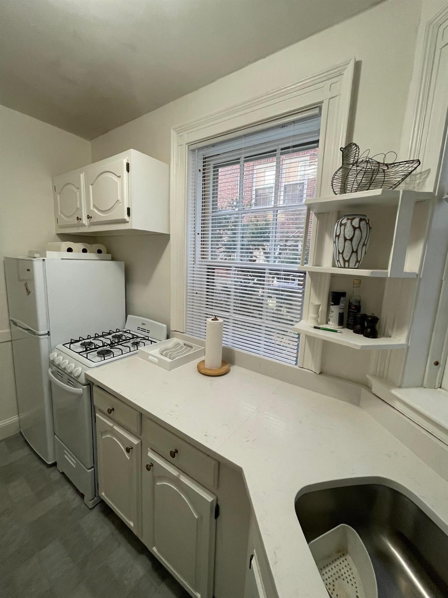 77 Martin St, Porter Square