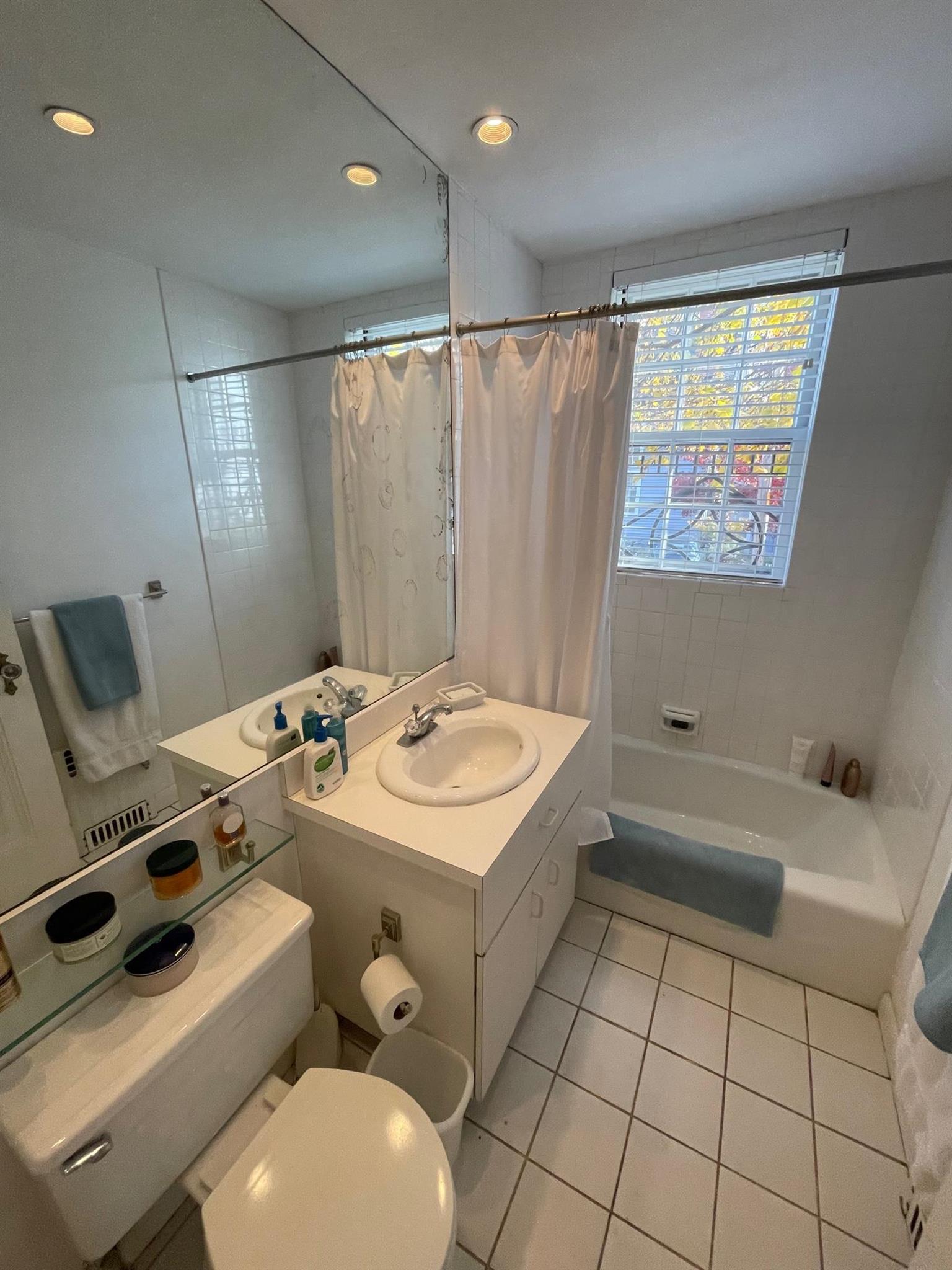 77 Martin St, Porter Square