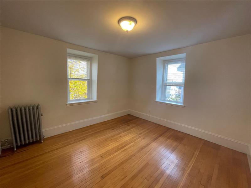 9 Moore St, Davis Square