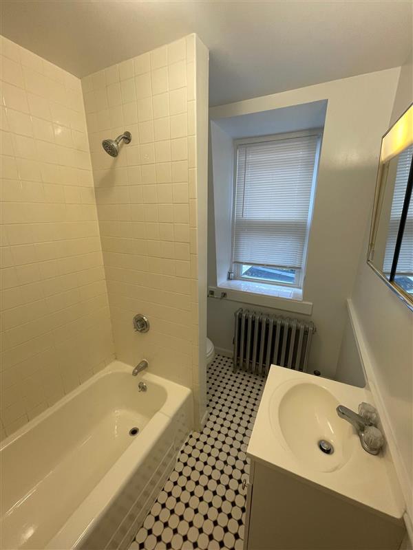 9 Moore St, Teele Square