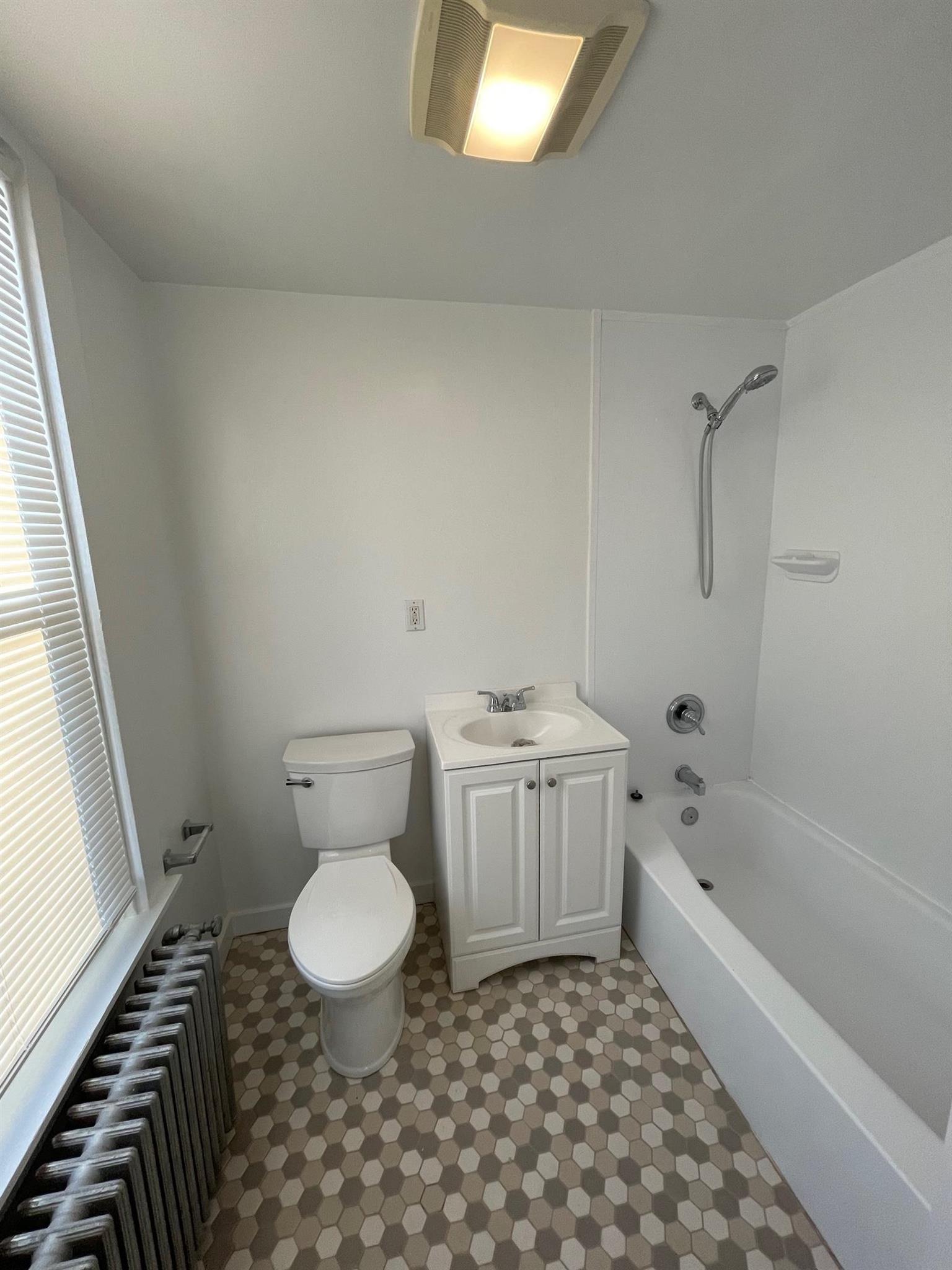 145 Highland Ave, Spring Hill