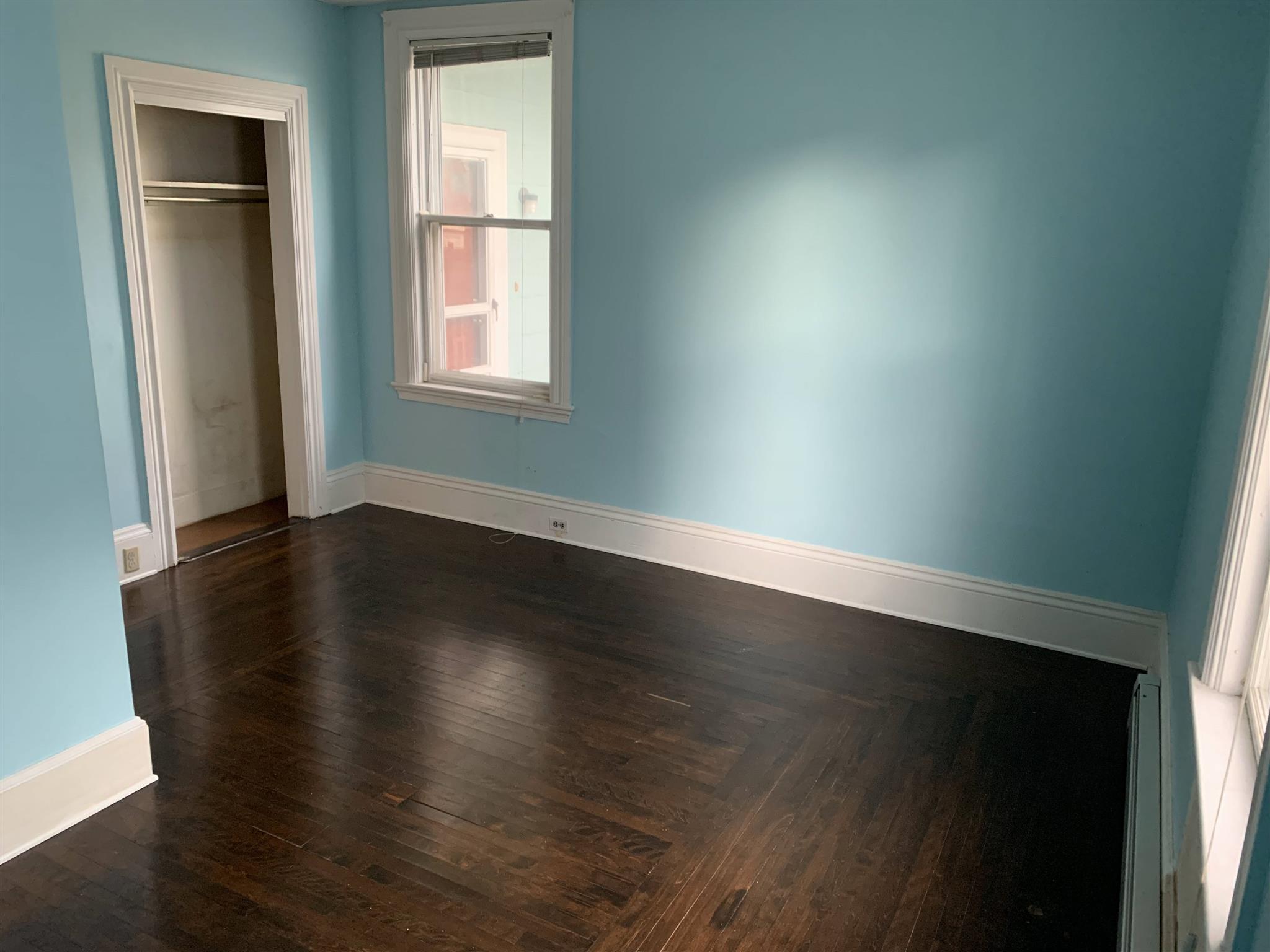 53 Oakland St, Medford