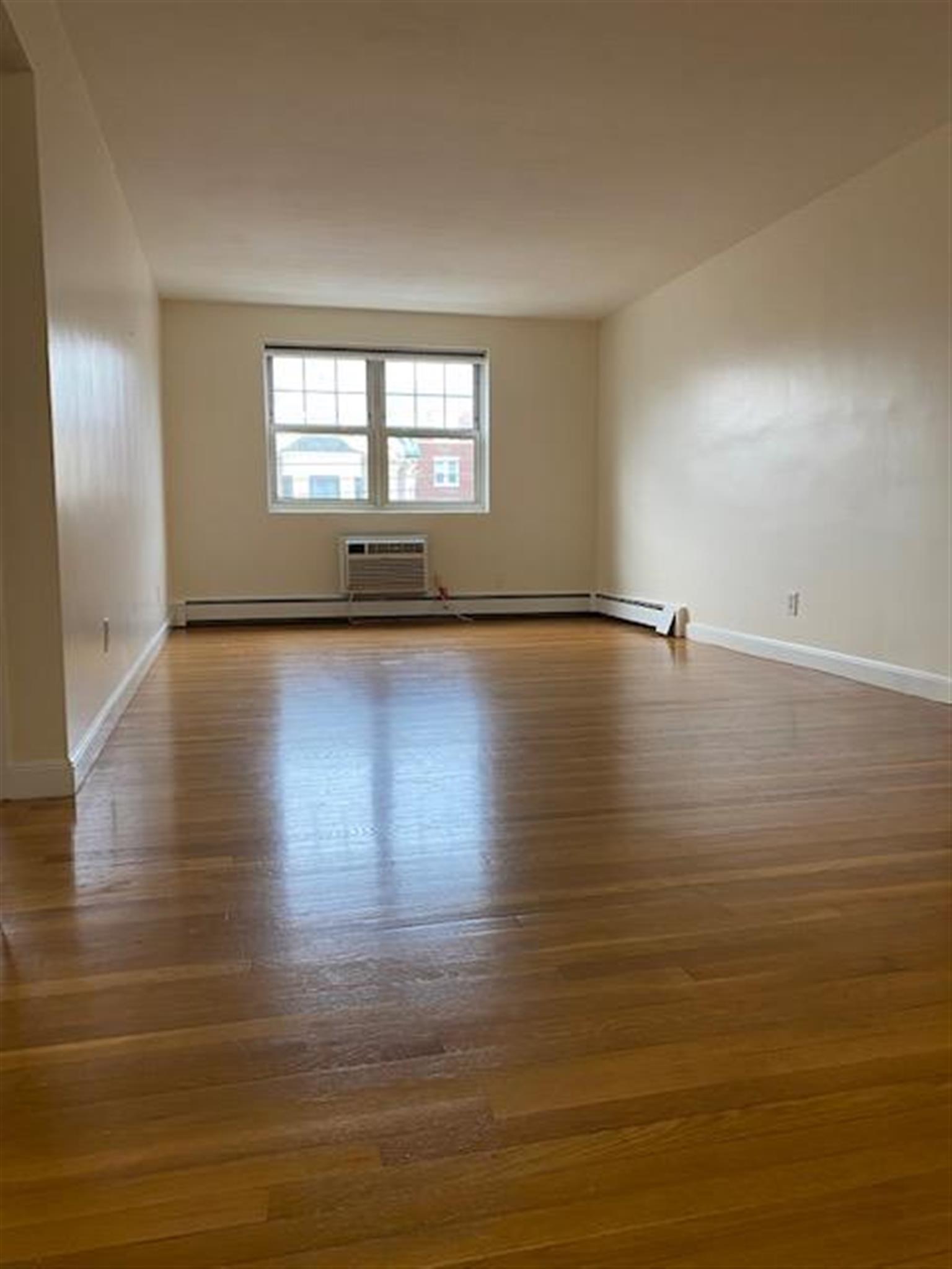 30 Chester St, Davis Square