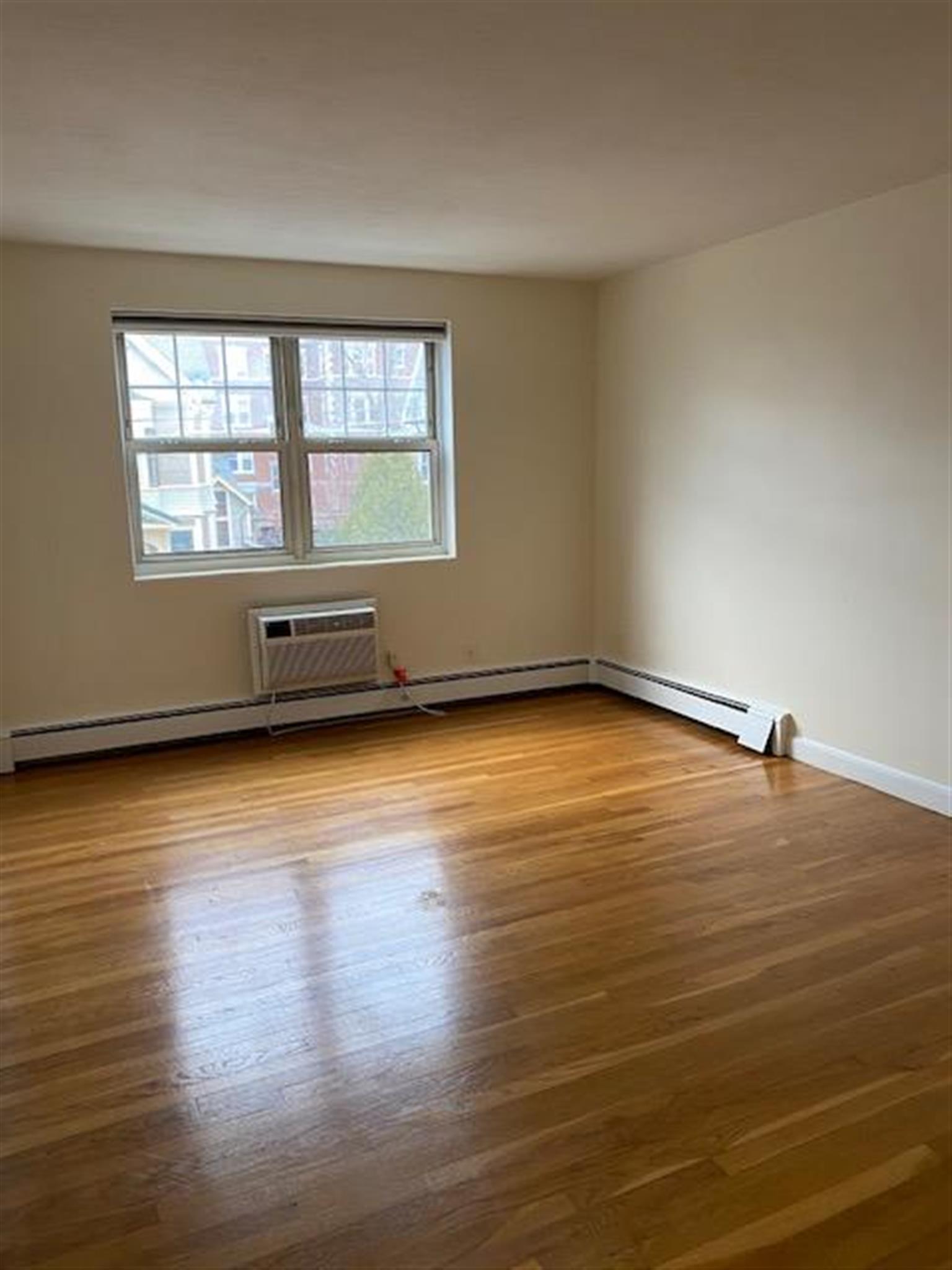 30 Chester St, Davis Square