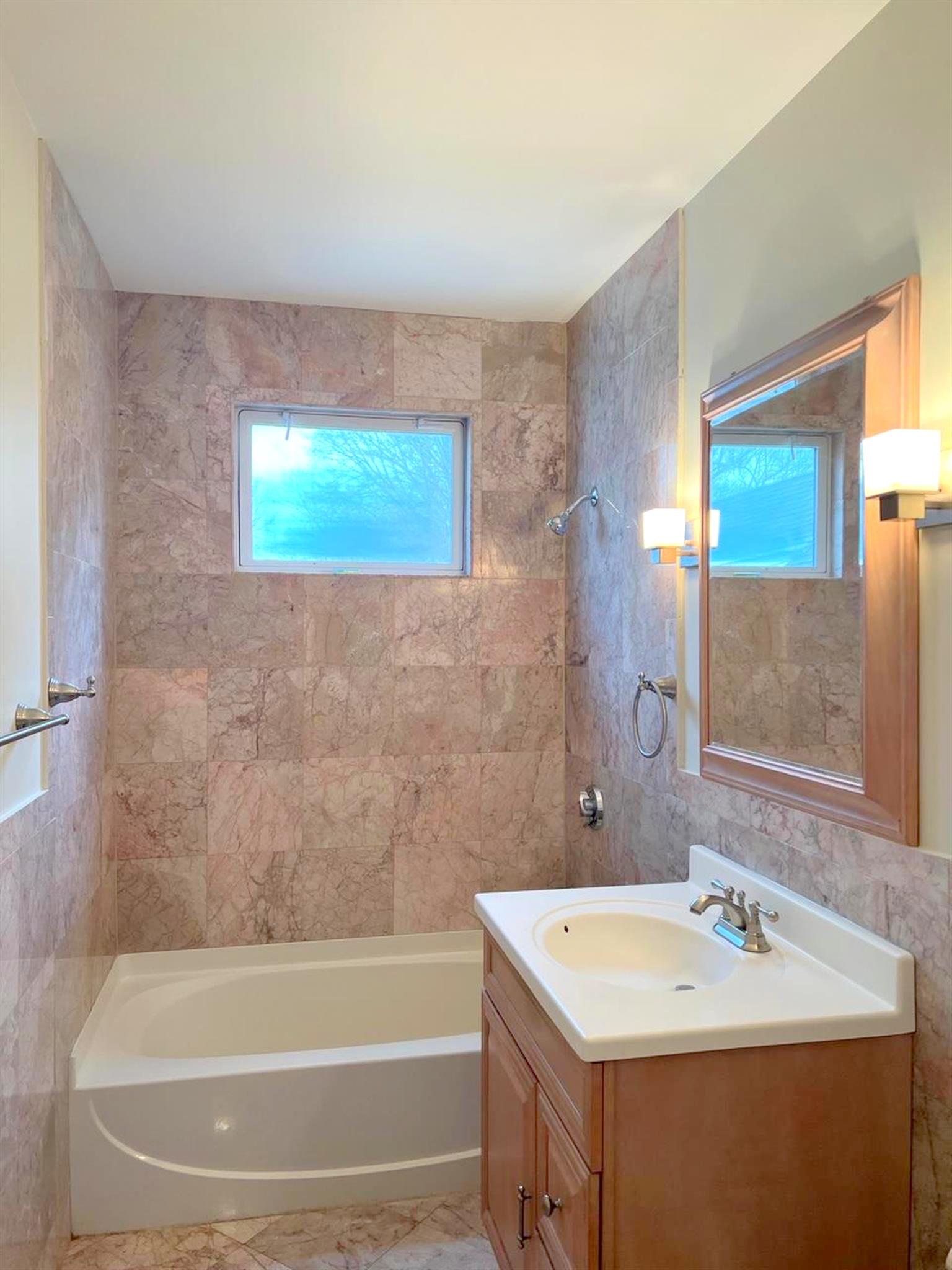 68 Line St, Ward Two