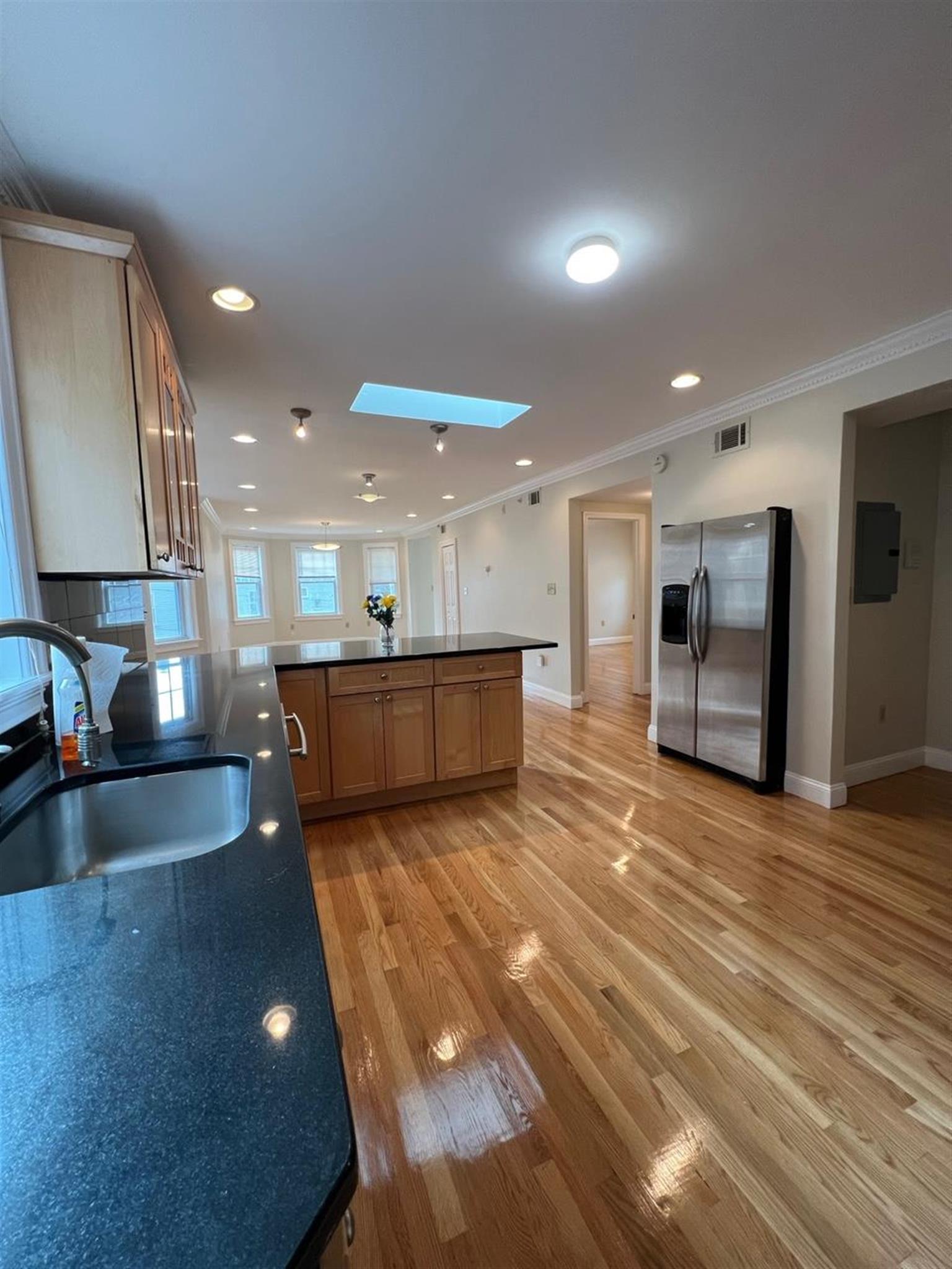 68 Line St, Union Square