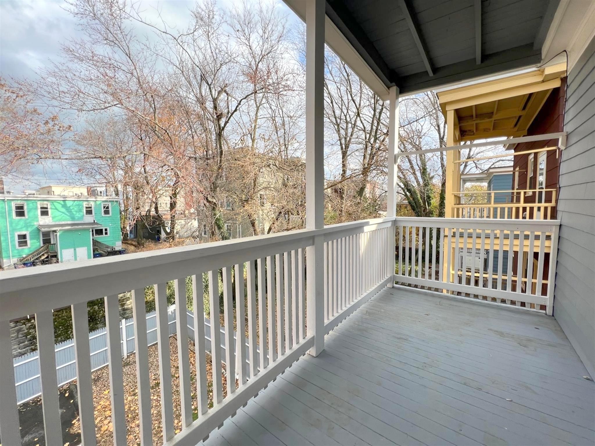 68 Line St, Ward Two