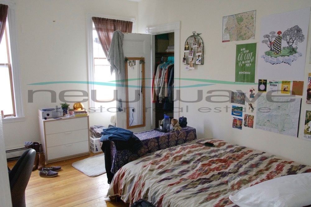 64 Fisher Ave, Mission Hill