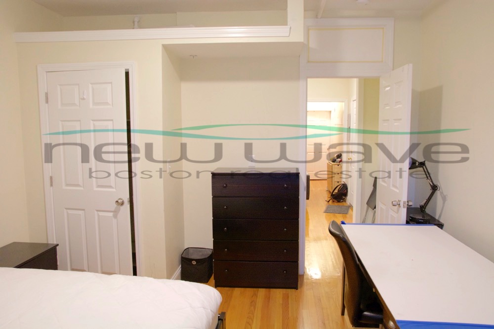 84 The Fenway, Fenway