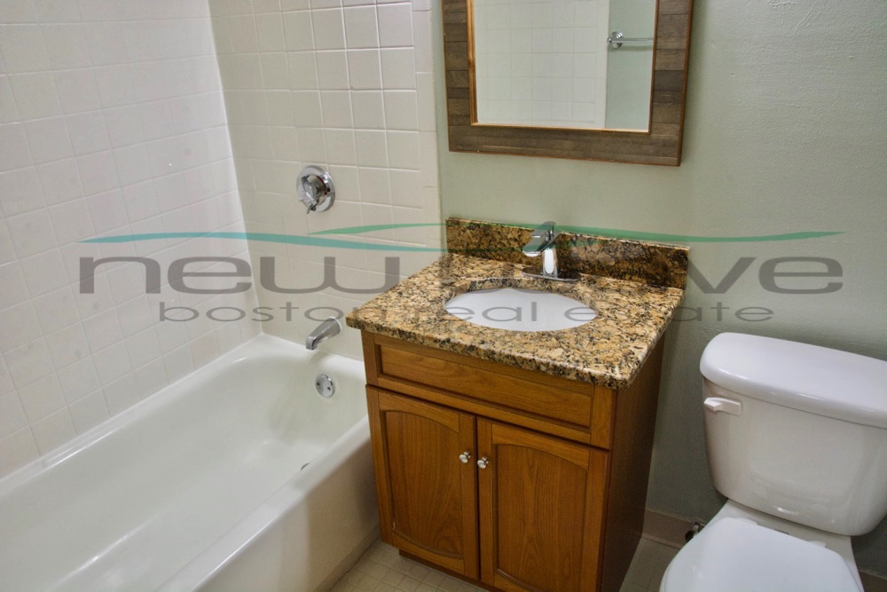 9 Blackwood St, Back Bay