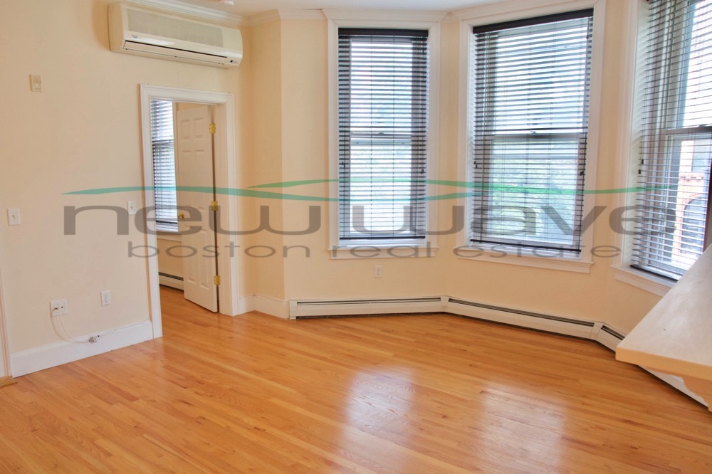 435 Beacon St, Back Bay