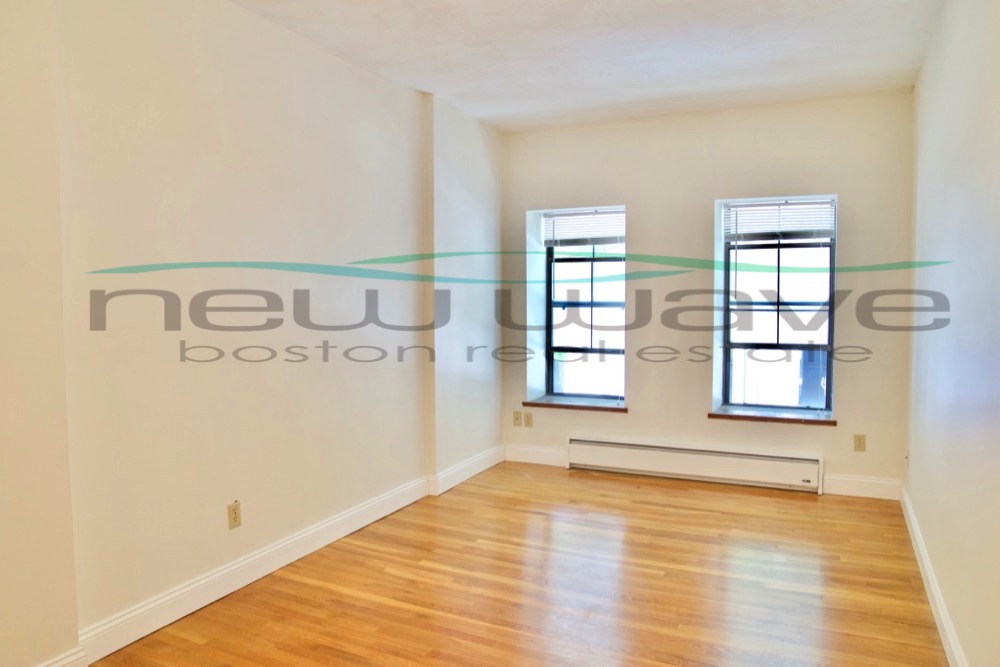 296 Columbus Ave, South End