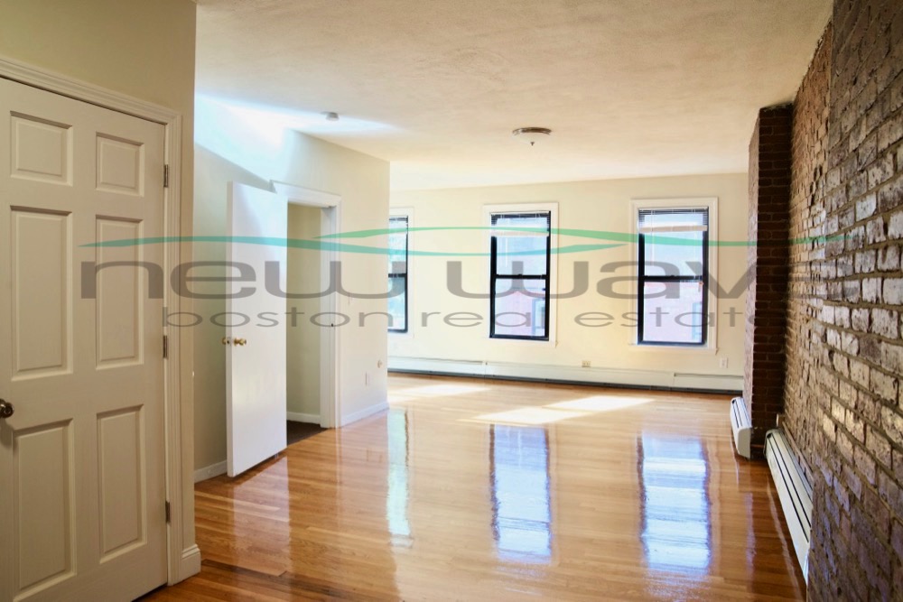 38 Bradford St, South End