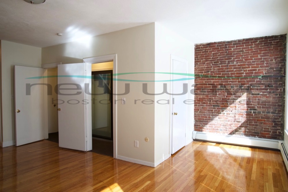 38 Bradford St, South End